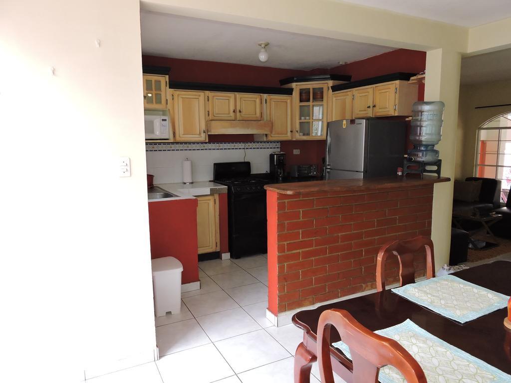 Cumbres De San Francisco Apartment San Salvador Ngoại thất bức ảnh